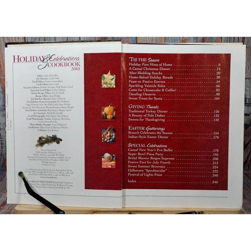 Holiday‎ & Celebration Cookbook 2001
